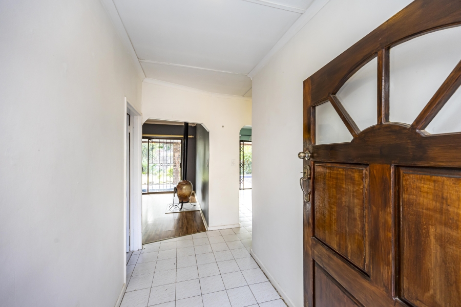 4 Bedroom Property for Sale in Nahoon Valley Park Eastern Cape